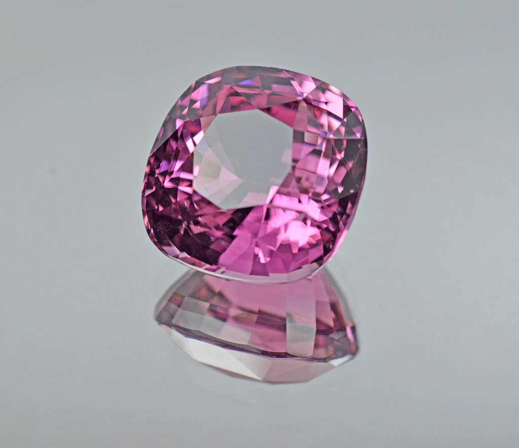 Pink tourmaline 2025 price per carat