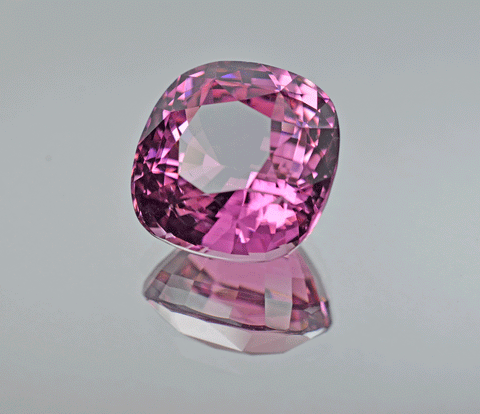 23 carat natural pink tourmaline from Brazil