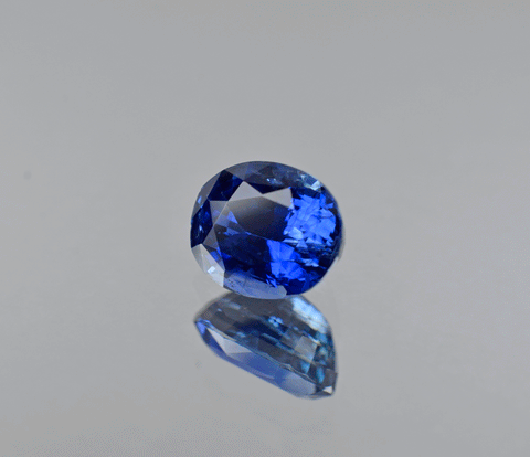 3 carat natural blue sapphire gemstone