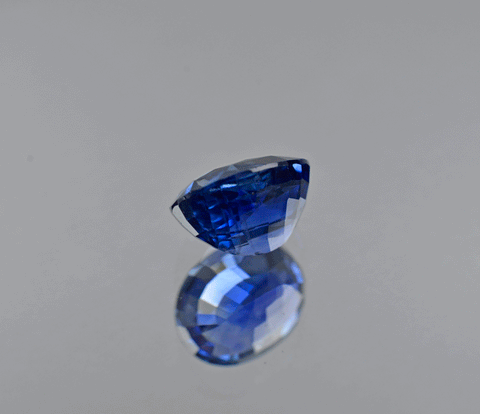 3 carat natural blue sapphire gemstone