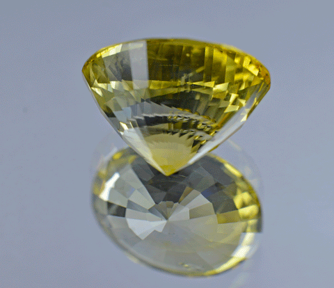 11 carat natural yellow sapphire gemstone from Sri Lanka