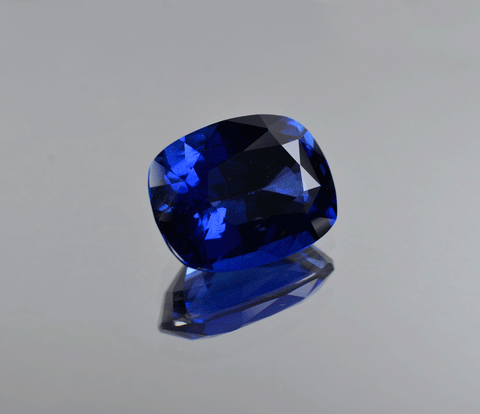 15.37 Carat Natural Royal Blue Sapphire Gemstone from Ceylon