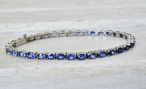 24 Shades of Ceylon Blue Sapphire Gemstone Bracelet in 18K White Gold
