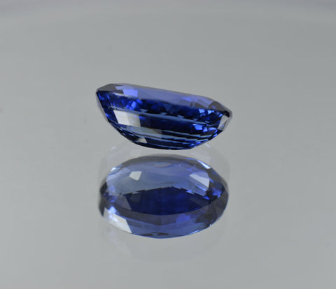 Vivid Blue sapphire gemstone from Sri Lanka