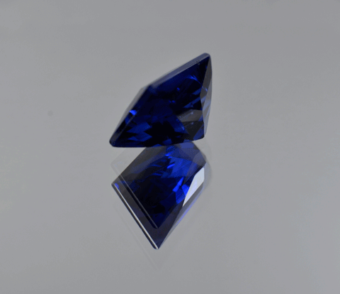 Royal blue sapphire gemstone in rectangle shape