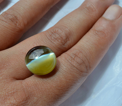 Natural Cat's Eye Chrysoberyl Gemstone from Ceylon