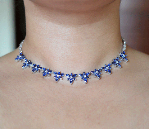 18K white gold Ceylon blue sapphire gemstone necklace