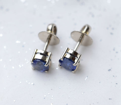 Blue sapphire ear studs
